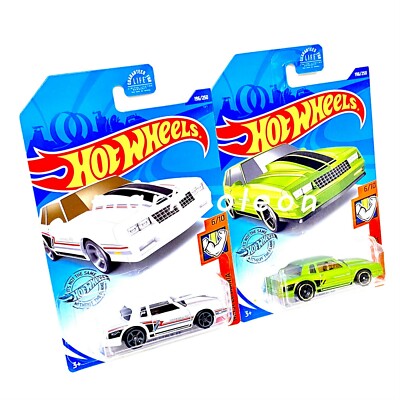 Hot Wheels 1986 Monte Carlo SS White Diecast Car - Muscle Mania Series 6/10 (196/250)