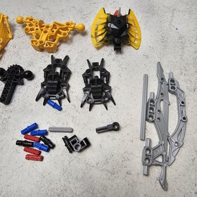 Lego Bionicle Mahri Toa Hewkii (8912) with Manual - Incomplete