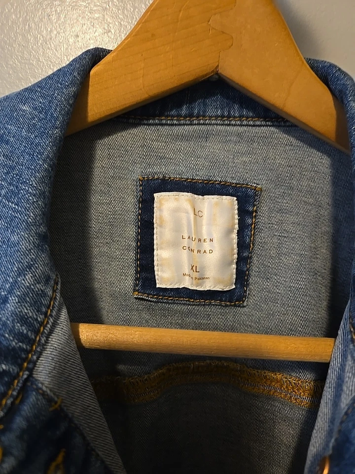 Chaqueta de mezclilla LC Lauren Conrad para mujer XL azul camionero elástico botón delantero occidental Foto 4 de 4
