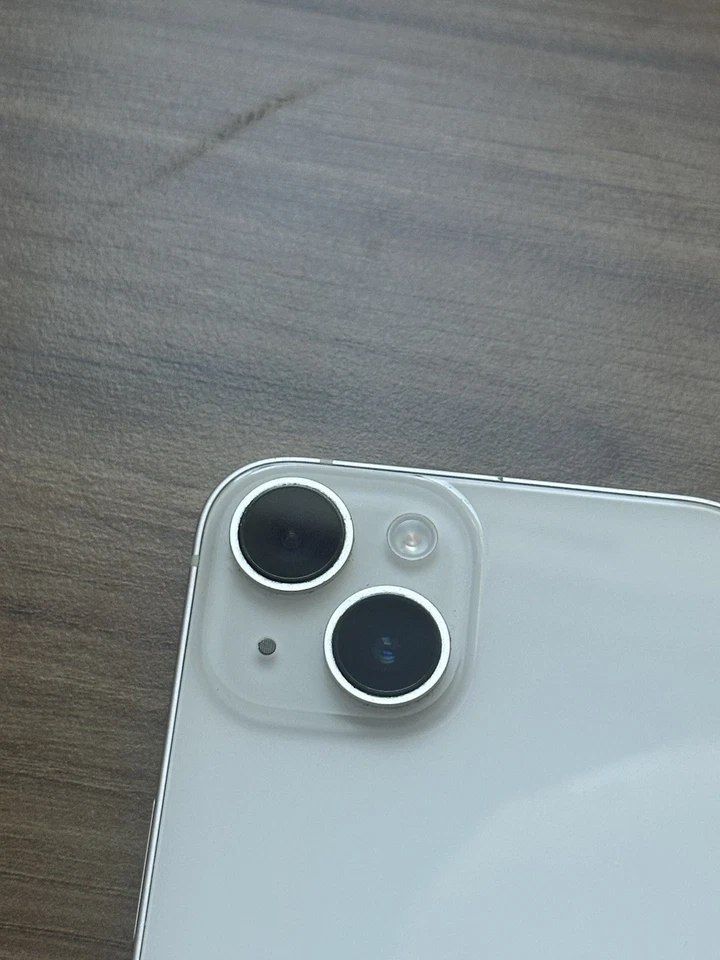 Apple iPhone 14 128GB Unlocked - White - Good Condition - Please Read desc - Image 2 of 4