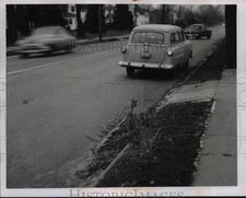 1957 Press Photo Lake Road At Rocky River - nef11877