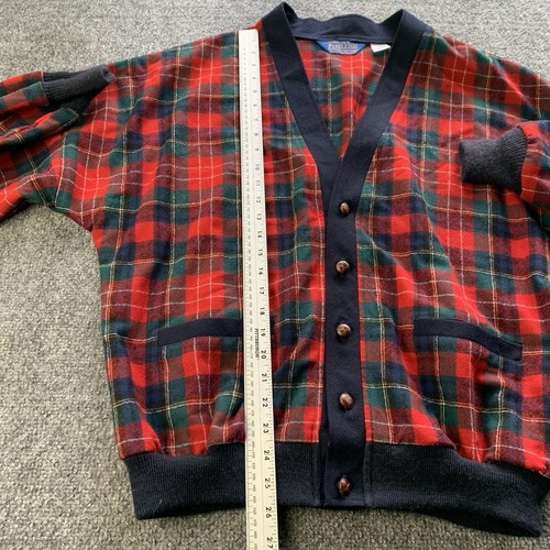 Pendleton Cardigan Mens Large 100% Virgin Wool Sweater Red Green Plaid USA Made - Picture 8 of 12