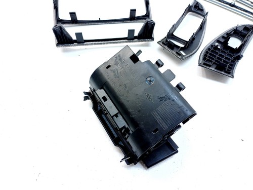 Mercedes-Benz CLK W209 Interieurleisten Komplettsatz A2096802439 A2097202722 - Bild 13 von 17
