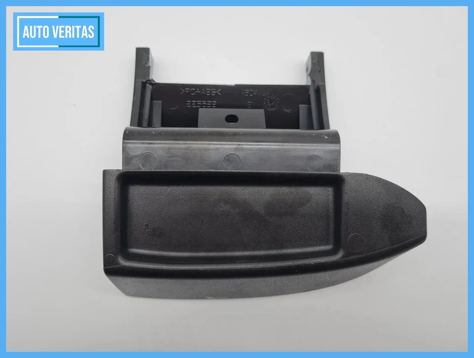 Original Fiat Punto (188) Ashtray 225633 / A504 - Image 3 of 4