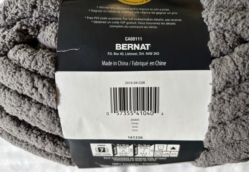 BERNAT Yarnspirations Blanket Big Yarn Gray Lot #26005 Crafts - Picture 4 of 7