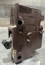 Federal Electric F3815-Z-1 Circuit Breaker 20Amp 1 Pole Stab-Lok Series Used