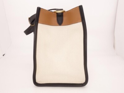 COACH 89488 Field tote 30 with coach badge Lt Saddle NWT 2WAY