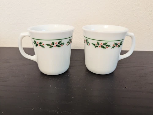 2 Vintage Corning Pyrex Corelle HOLLY DAYS Mugs Cups Xmas Milk Glass VGC