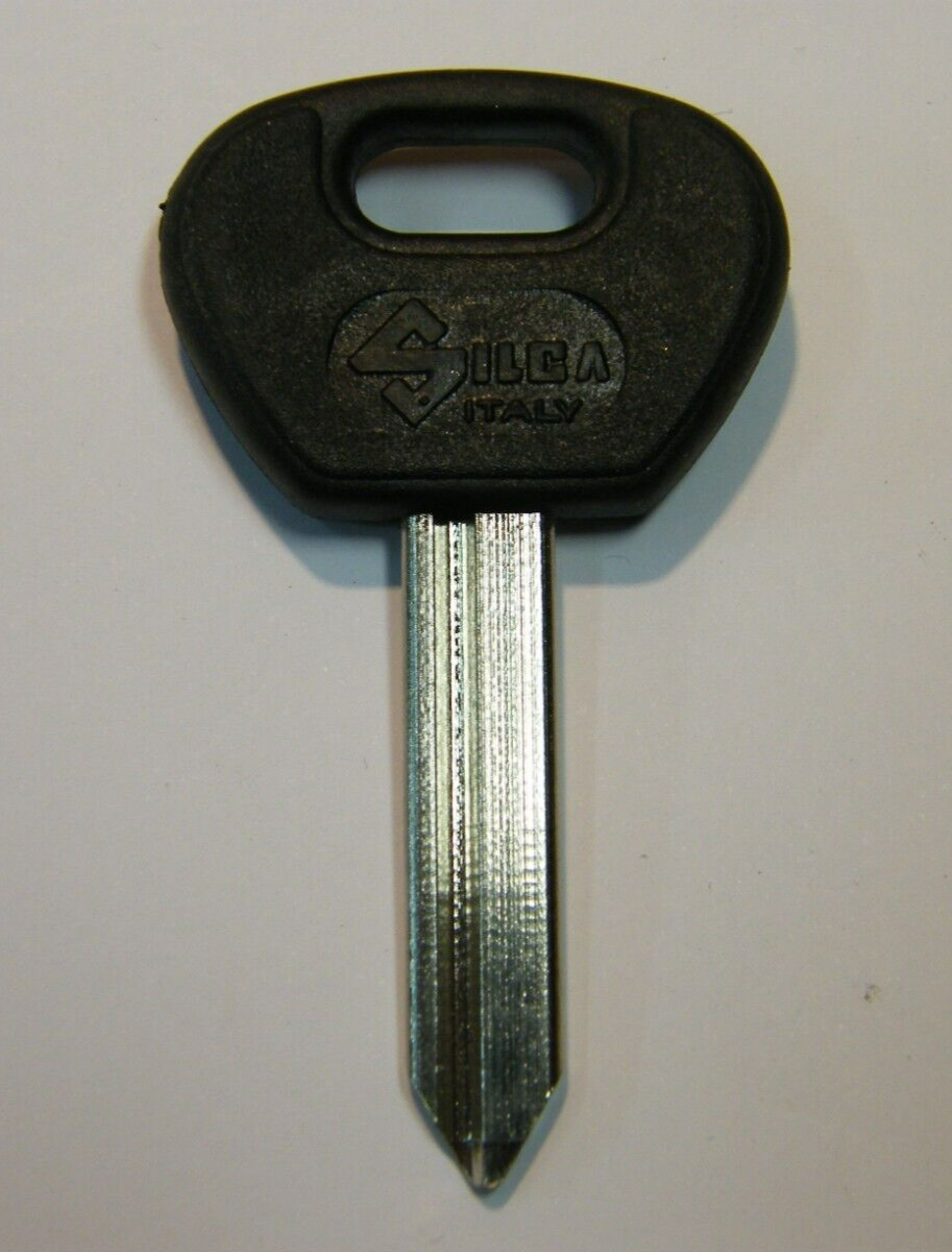 Car Key Blank For Citroen AX CX BX ZX Visa Dyane Peugeot 305