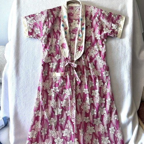 Hawaiian Kimono L Large Embroidered Muumuu House Lounger Robe Plumeria Aloha - Picture 1 of 10