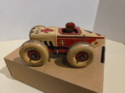 NICE VINTAGE 1940'S MARX TIN LITHO WIND UP #4 MIDGET  RACE CAR W/ BALLOON TIRES