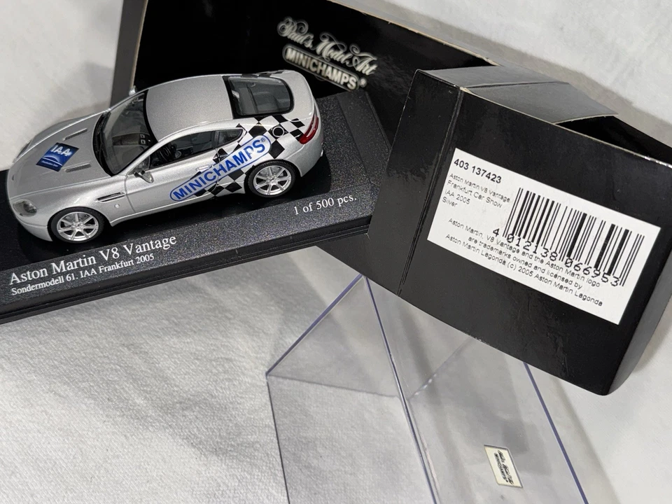2005 IAA FRANKFURT CAR SHOW Aston Martin V8 Vantage Minichamps 1/43 RARE 500 pcs - Image 3 of 4