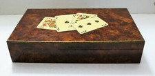 scatola da gioco in radica con intarsio filettato di carte da gioco