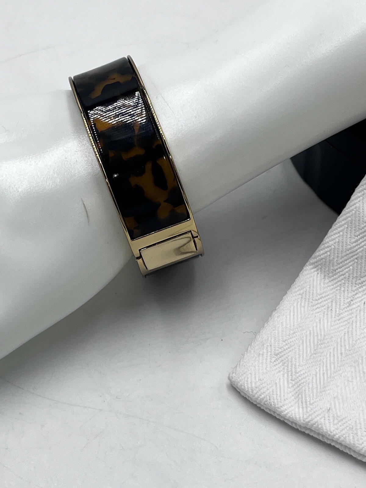 J Crew Hinged Acetate Bangle Statement Bracelet T… - image 5