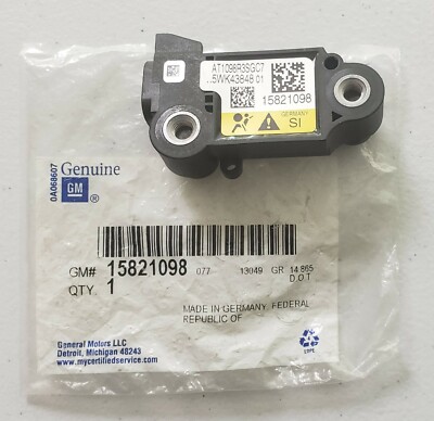 確認用 Amazon.com: GM Genuine Parts 15803483 Tail Light Wiring