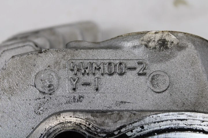 Conjunto de culata 4WM-11101-10 2002 Yamaha RoadStar XV1600A Foto 4 de 4