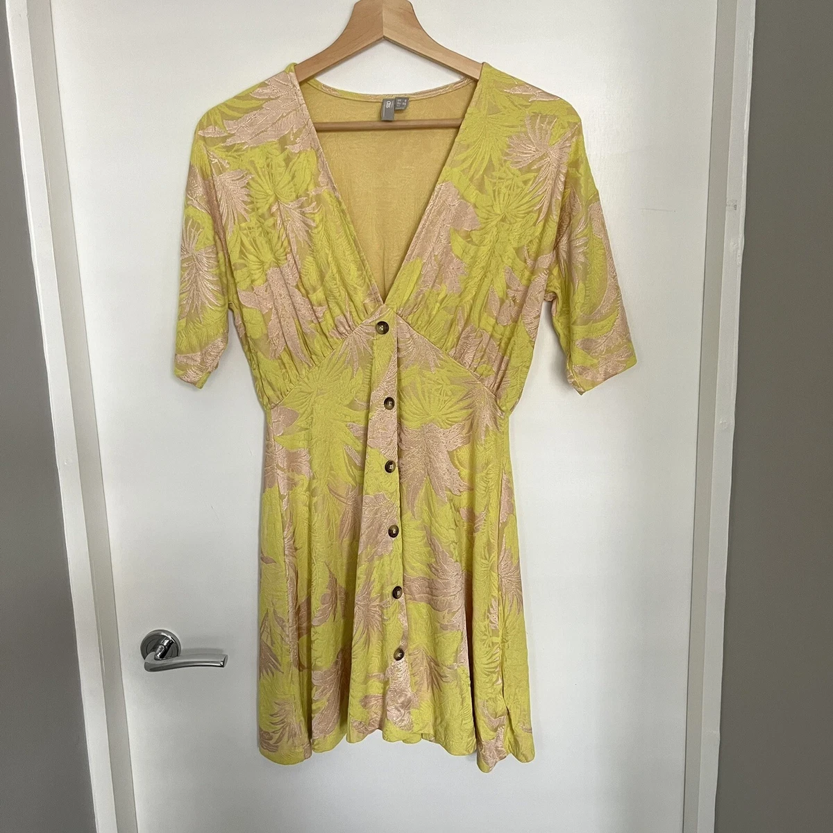 Pink flowy summer dress sales