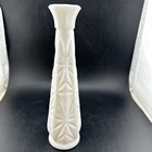 Vintage Hoosier White Milk Glass 9 Inch Starburst MCM Bud Vase📦