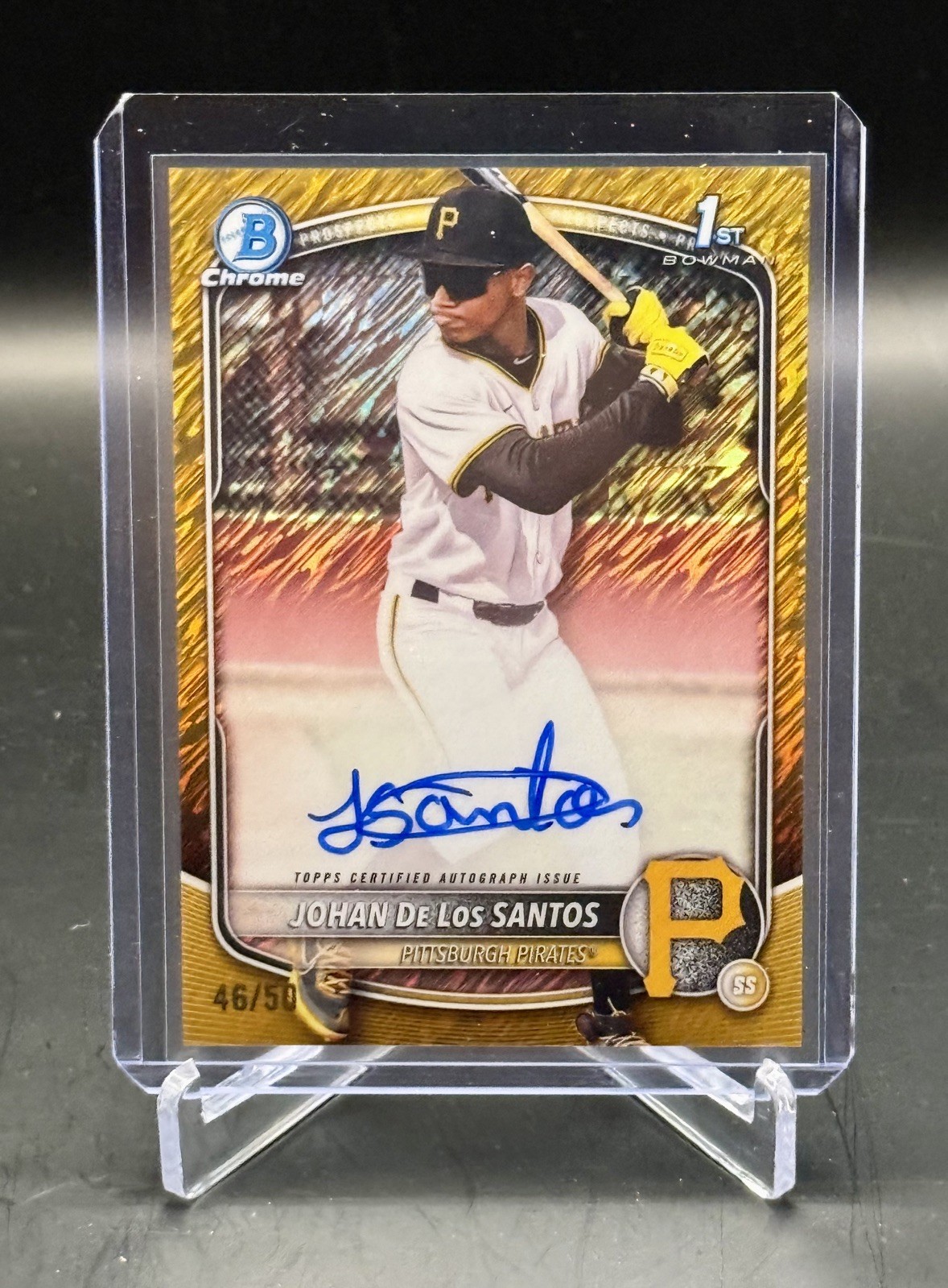 2025 Bowman Chrome Johan De Los Santos 1st Bowman Auto Gold Shimmer /50
