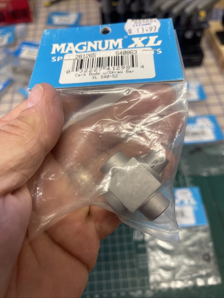 Magnum XL carb body with spray bar XLS 40–52. Part number 281265. - Image 2 of 4