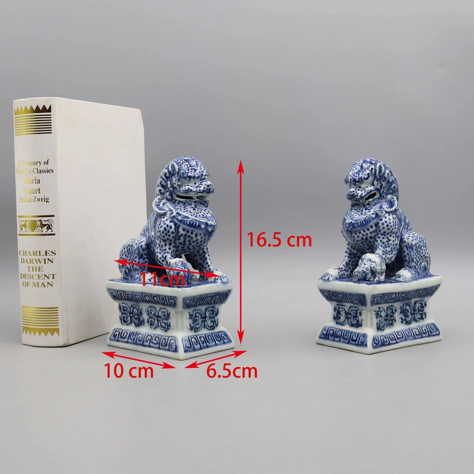 Hand Painted Ceramic Foo Dogs,Guardian Lions, Blue and White Ceramics - Image 2 of 4