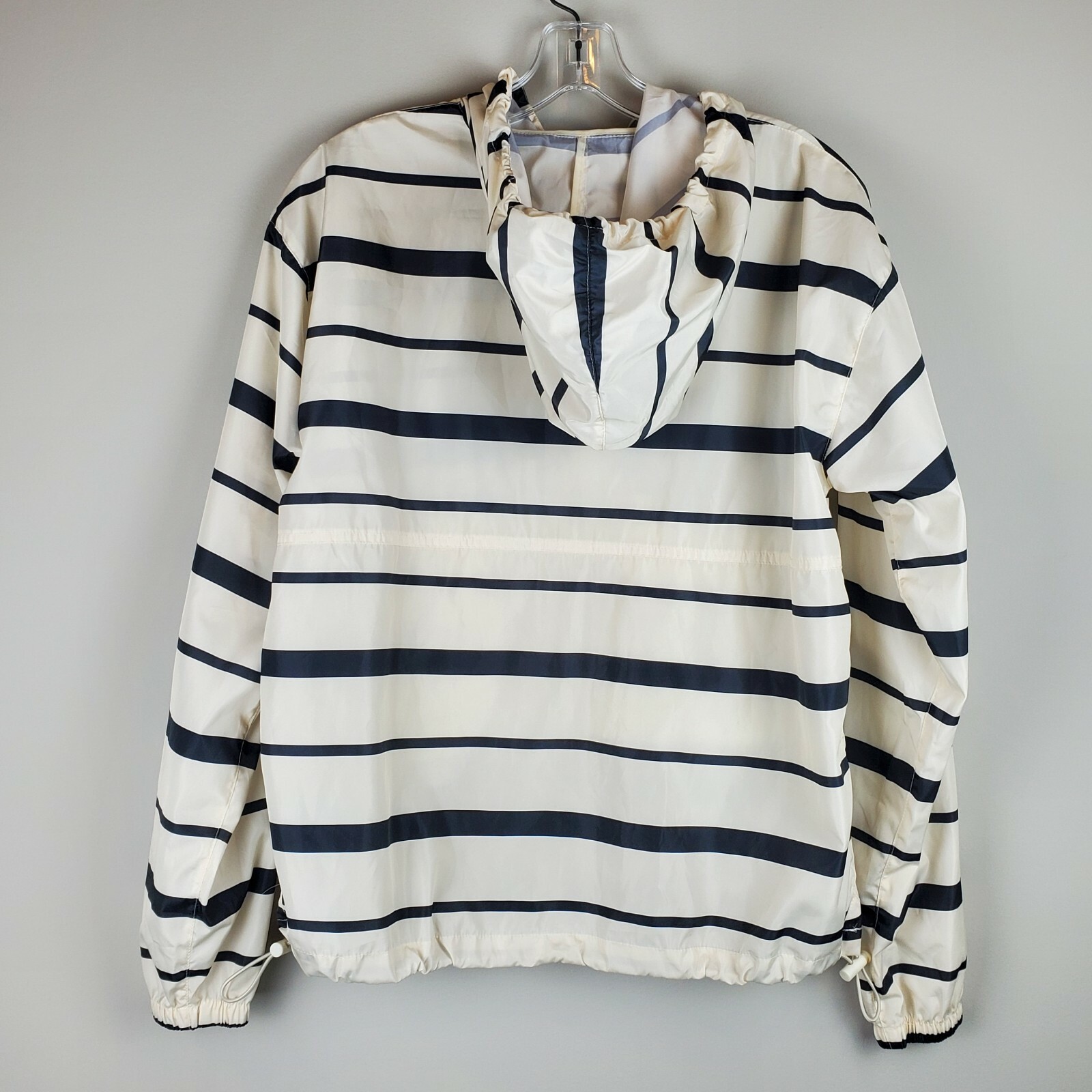 Thread & Supply Pullover Hooded Windbreaker SzS - image 2