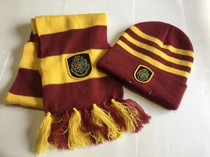 gryffindor hat and scarf set