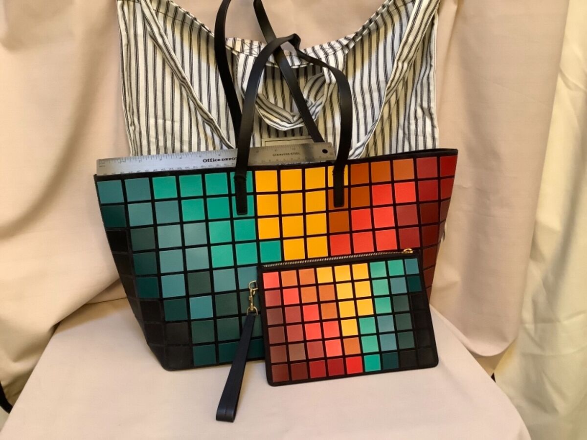 ANYA HINDMARCH PIXEL TOTE AND WRISTLET | eBay ANYA HINDMARCH PIXEL TOTE AND WRISTLET | eBay