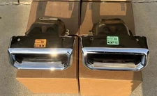2019-26 Chevy Silverado GMC Sierra 1500 Pair Exhaust Bezel Tips Right & Left OEM