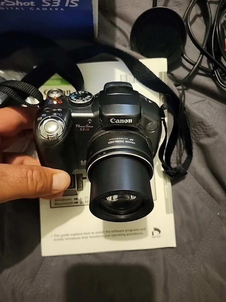 Canon PowerShot S3 IS 1-4.9x Digital Zoom Digital Cameras for sale