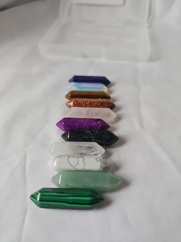 LOT OF 12 - MINERAL STONES OBELIST CRYSTALS MIX 12pcs - Picture 2 of 3