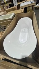 Freestanding Deluxe wellness bathtub 67"x31"x33"