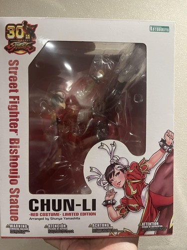 Street Fighter Chun-Li Red Costume Limited Edition Kotobukiya
