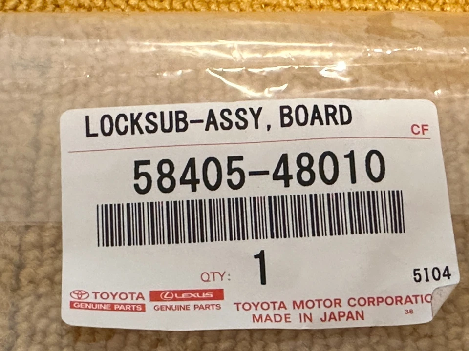 Lexus Genuine RX330 RX350 RX400h 2004-2008 Deck Board Lock 58405-48010 OEM JDM Foto 2 de 4