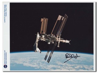 Astronaut Paolo Nespoli Hand Signed A4 Photo 11117