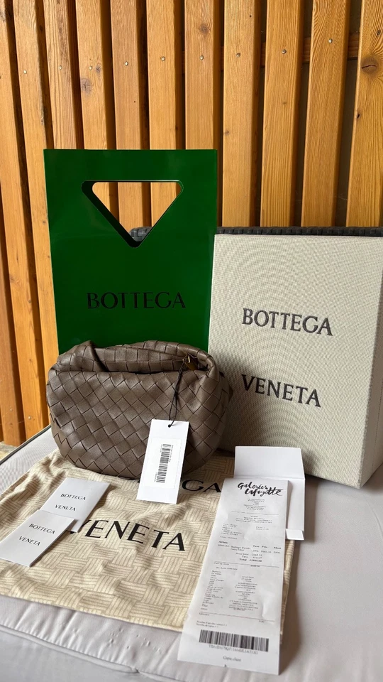sac bottega veneta Mini Jodie marron - Photo 1/4