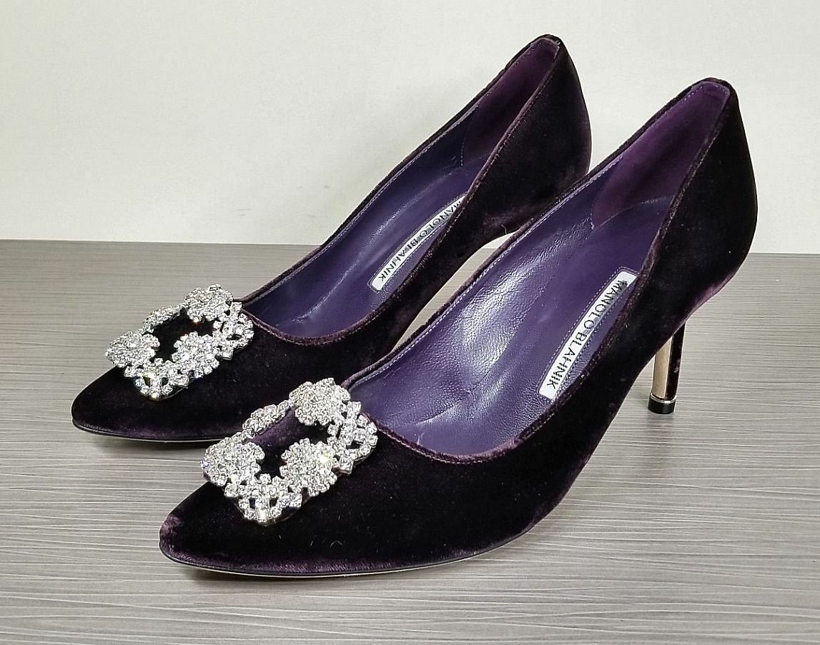 manolo blahnik purple heels