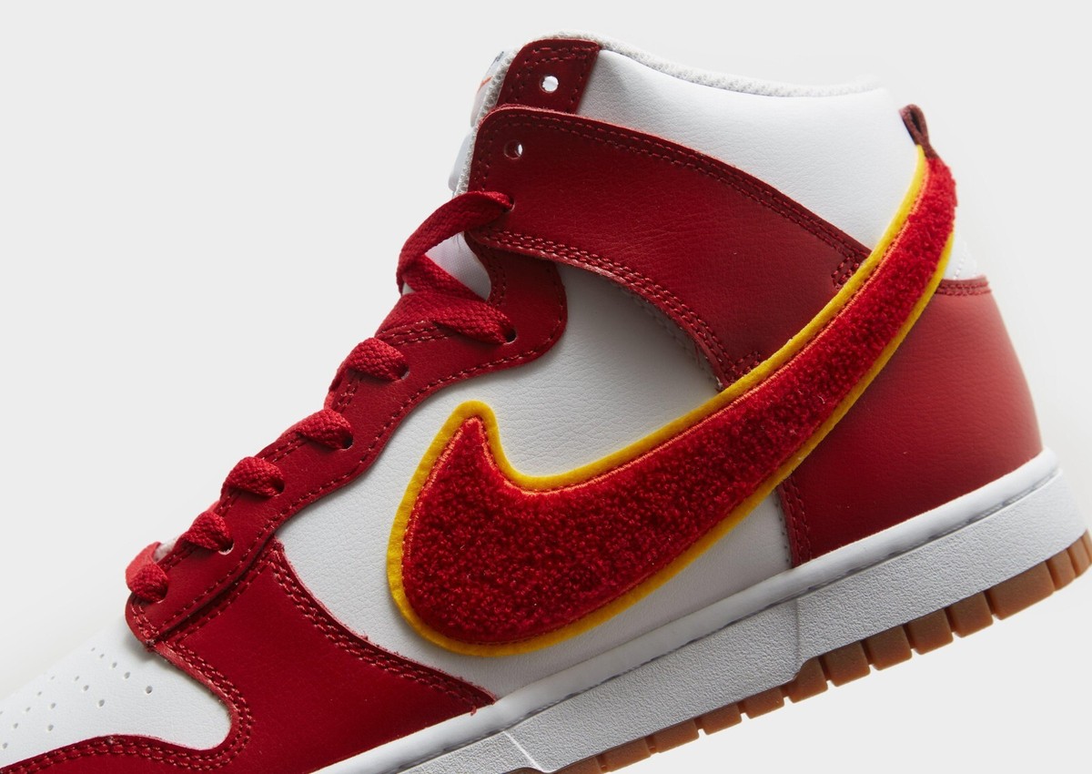 NIKE★DUNK HIGH RETRO★CHENILLE SWOOSH Nike Dunk High Chenille Swoosh DR8805-002 | SneakerNews.com