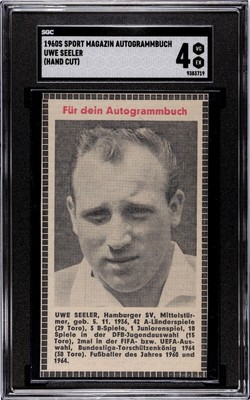 Uwe Seeler HSV Hamburg 1965 Sports Magazine Autograph Book SGC 4 VG EX 1960s
