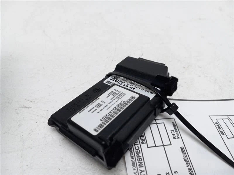 Volkswagen Tiguan 2009 sensor de campo sonda GPS Foto 3 de 4