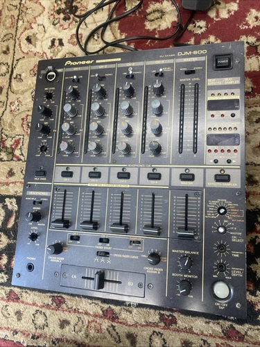 Pioneer DJM-600 4 Channel Dj Mixer SPARES OR REPAIRS