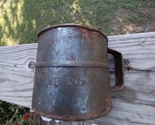 Metal Tin Kitchen Flour Sifter Handheld 2 Cups Decoration Purposes Vintage Read