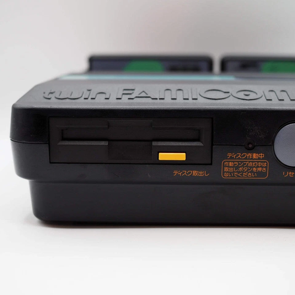 Sharp Twin Famicom Black Console AN505BK New Rubber Belt replaced Tested NTSC-J - Image 4 of 4