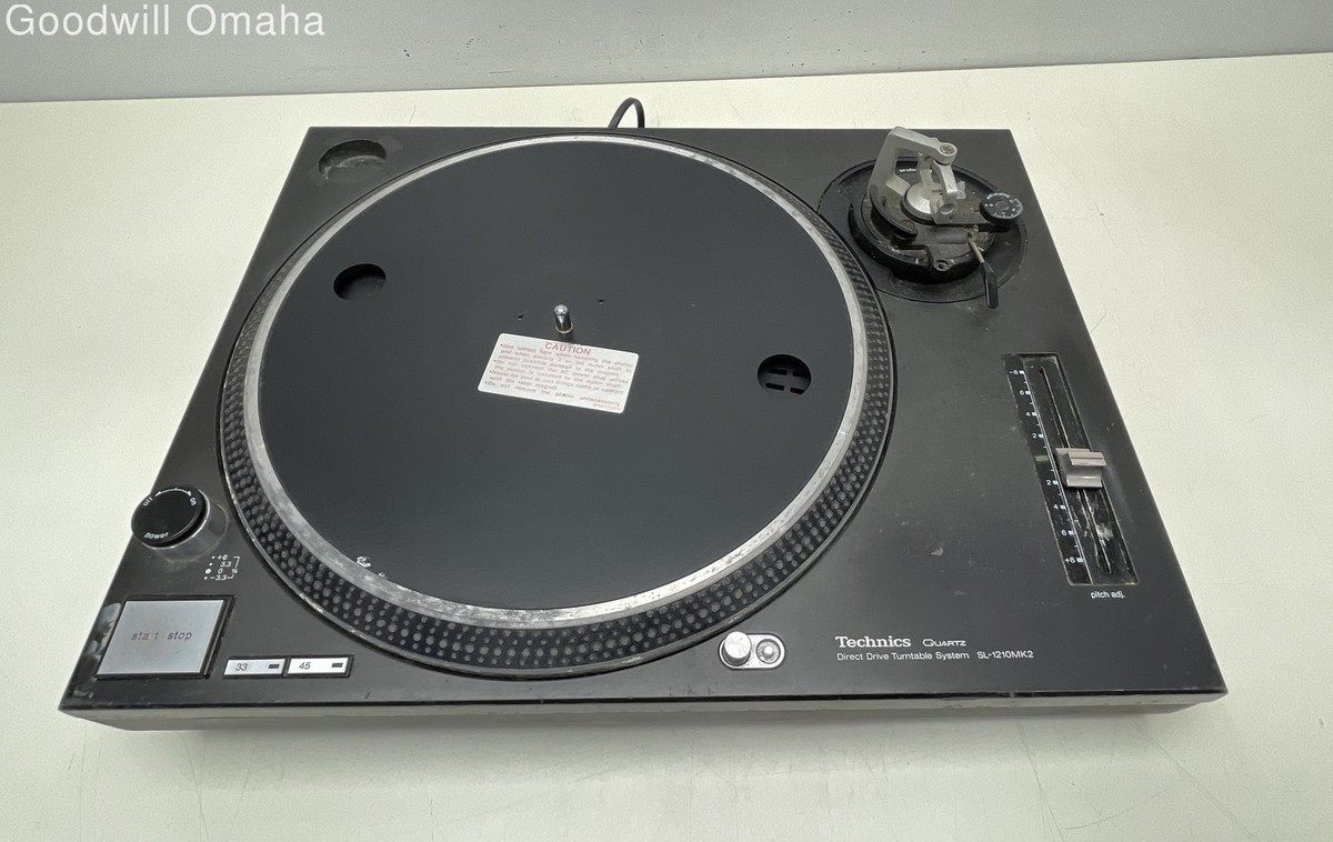 DJ機材 Technics SL1210- MK2 Rent DJ Equipment - Technics SL1210MK2 DJ Turntable