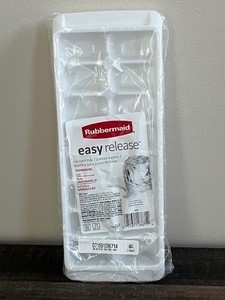 Rubbermaid Ice Cube Tray Easy Release White Plastic 16 Cubes Dishwasher Safe NEW