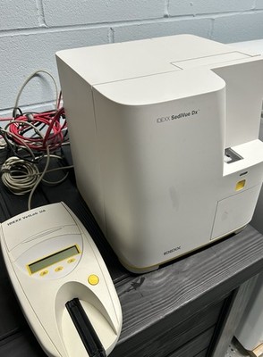 IDEXX SediVue DX Urinalysis Analyzer with VetLab UA and Barcode Scanner