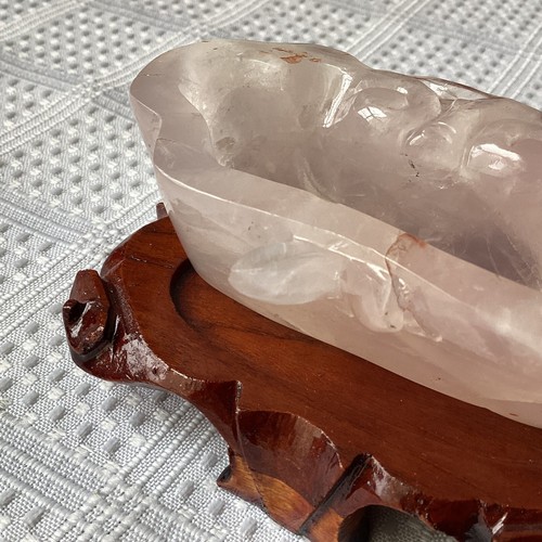 Vintage Rose Quartz Trinket Dish with Wooden Base, 3 7/8" Wide - Imagen 4 de 11
