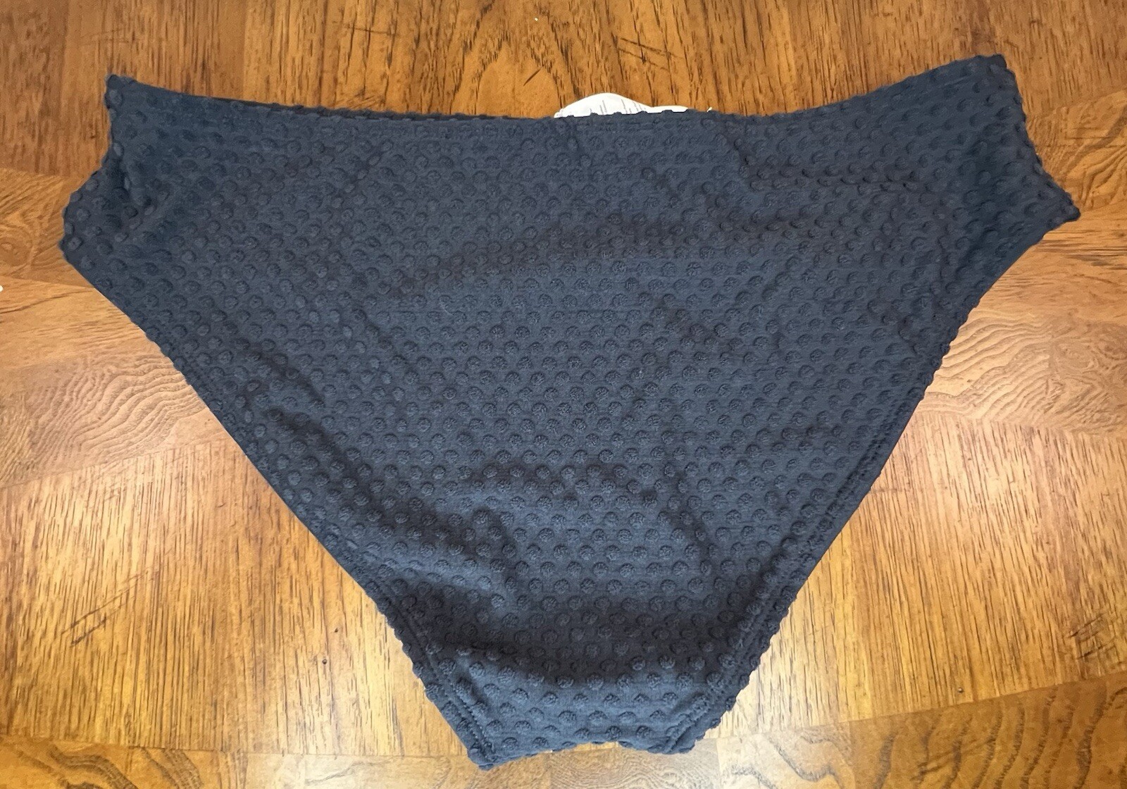 Picture 4 of 6