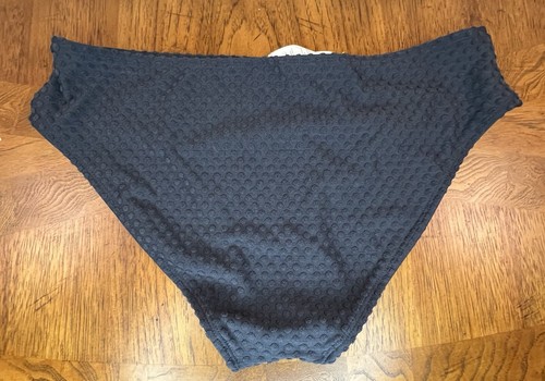 New Cupshe Bikini Bottoms Navy Blue Raised Soft Dots Size Large - Picture 4 of 6