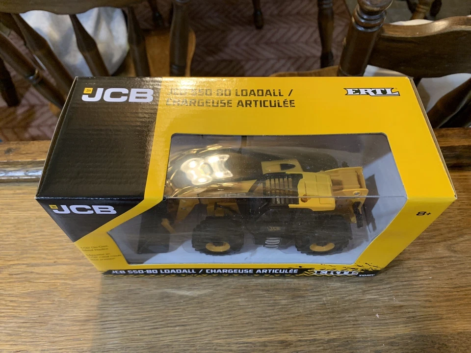 Ertl JCB 550-80 Loadall Telehandler 1/32 Scale Die-cast NIB - Image 4 of 4